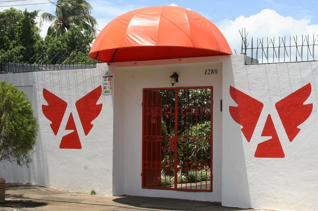 La Posada Del Arcangel Managua Exteriör bild