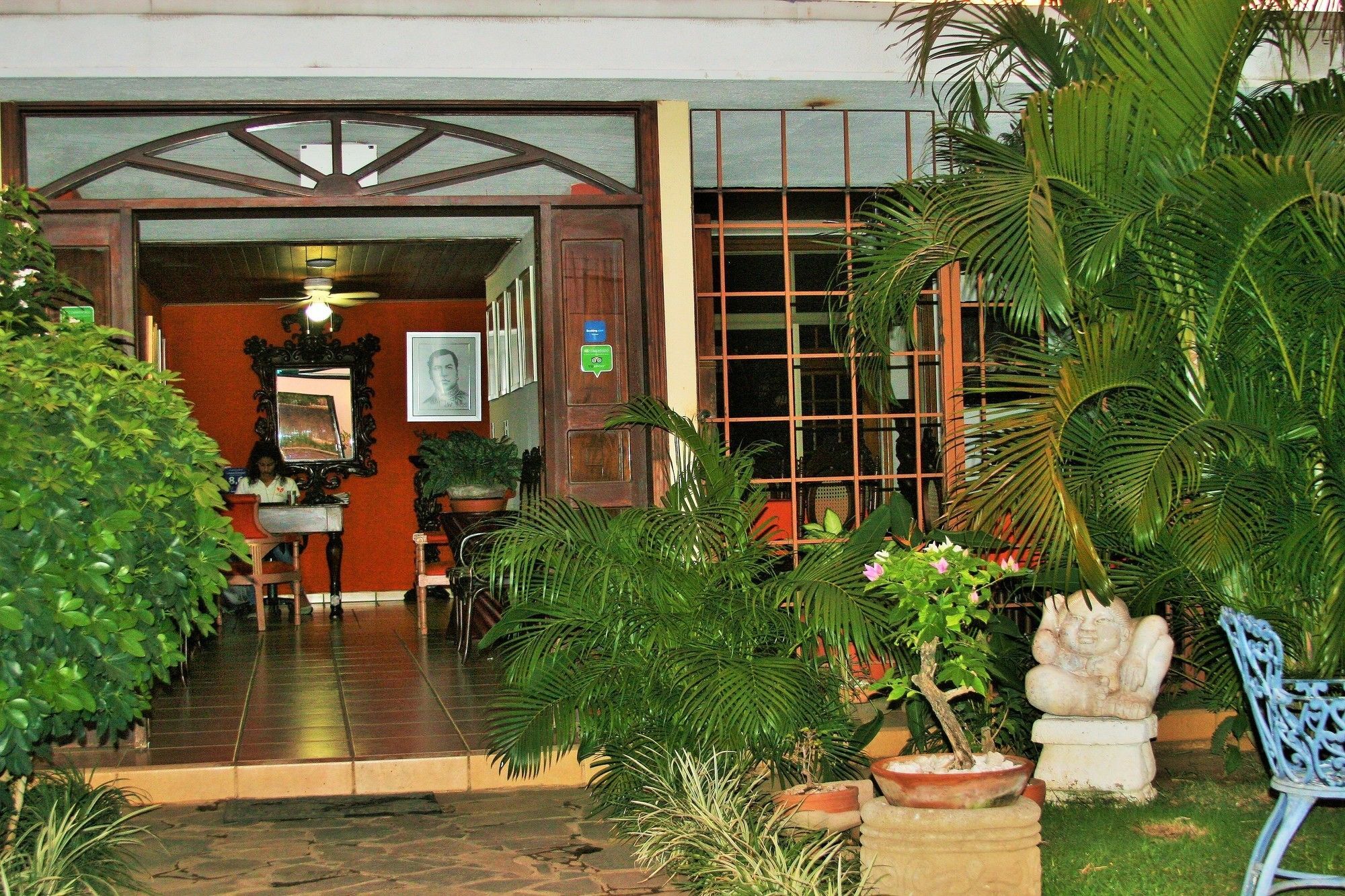 La Posada Del Arcangel Managua Exteriör bild